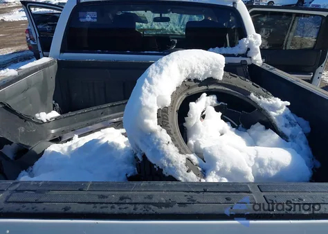 2014 Toyota Tundra Sr5 5.7L V8 z USA, uszkodzony, nr VIN 5TFDY5F18EX412754